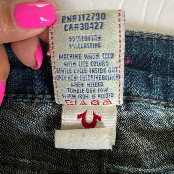 True Religion Jeans Women's Blue Denim Seamed Flare Crystal Buttons Jeans Sz 28 - Picture 11 of 11